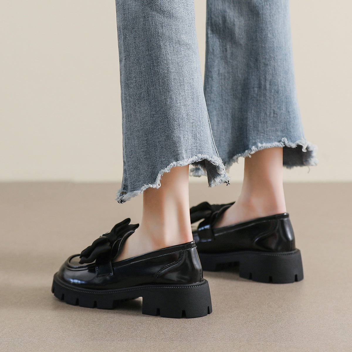 Damen Mokassin-Schuhe mit eleganter Schleifenapplikation und robustem Plateau