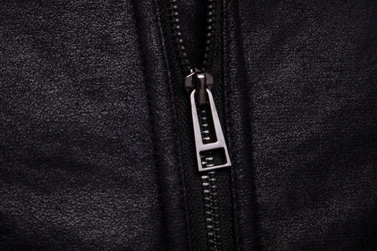 Herren Bikerjacke aus hochwertigem Kunstleder mit weichem Fleecekragen R&B
