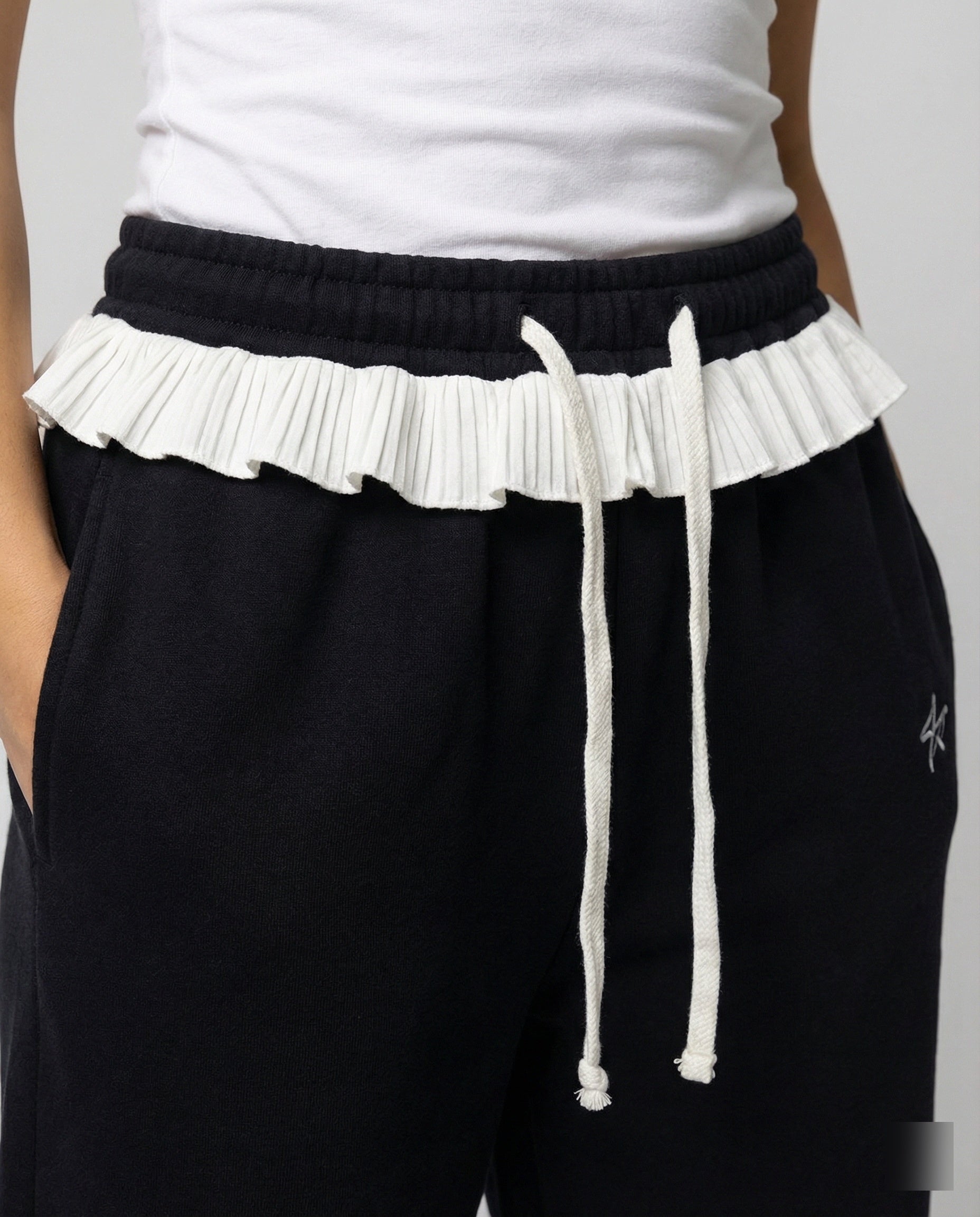 Stilvolle Damen Herbsthose mit hoher Taille und weitem geradem Bein