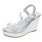 Damen Wedge-Sandalen mit floralen Akzenten und transparentem Riemendesign R&B