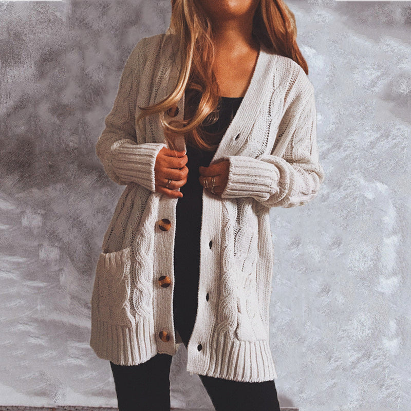 Damen Grobstrickjacke mit eleganten Knopfdetails und lässigem Schnitt R&B
