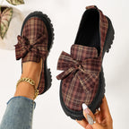 Damen Komfortable Slip-On Loafers mit dekorativer Schleifenapplikation und robustem Profil