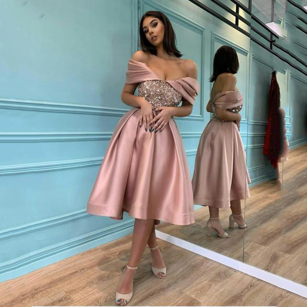Damen Glamouröses Abendkleid mit schimmerndem Oberteil und Flügelärmeln R&B