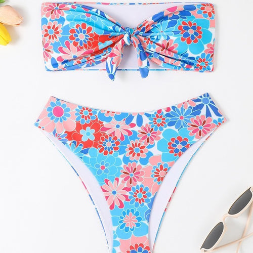 Damen Bandeau Bikini mit modischem Blumenmuster und verspieltem Knotendetail R&B