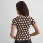 Damen Figurbetontes Kurzarmshirt mit modernen Punktedesign R&B