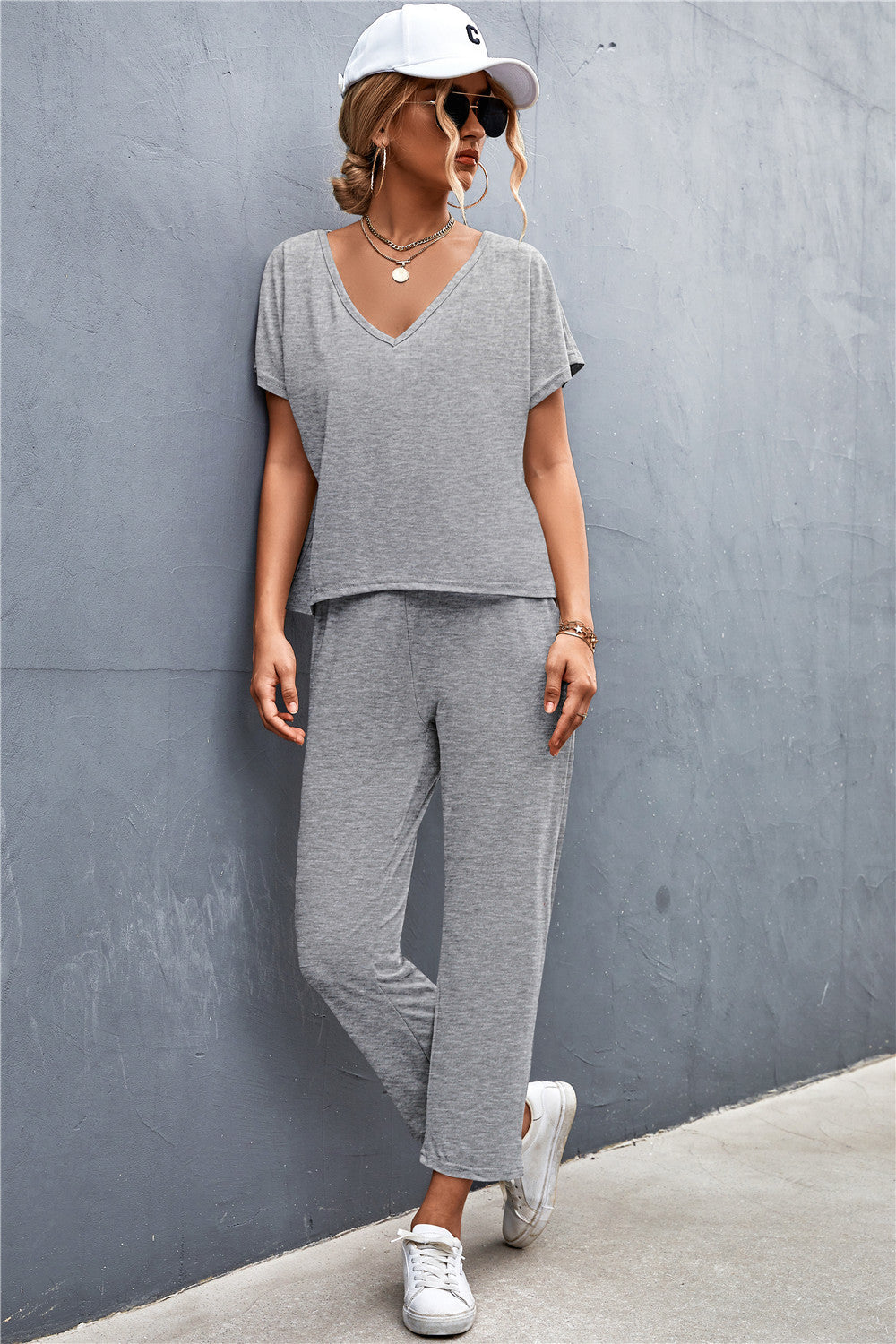 Damen Lounge-Set mit lässigem V-Ausschnitt und elastischen Bündchen R&B