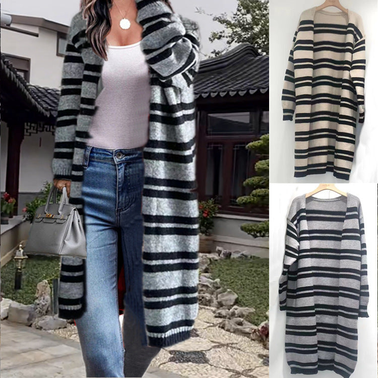 Damen Langer Strickcardigan mit modernen Streifen und lässigem Schnitt
