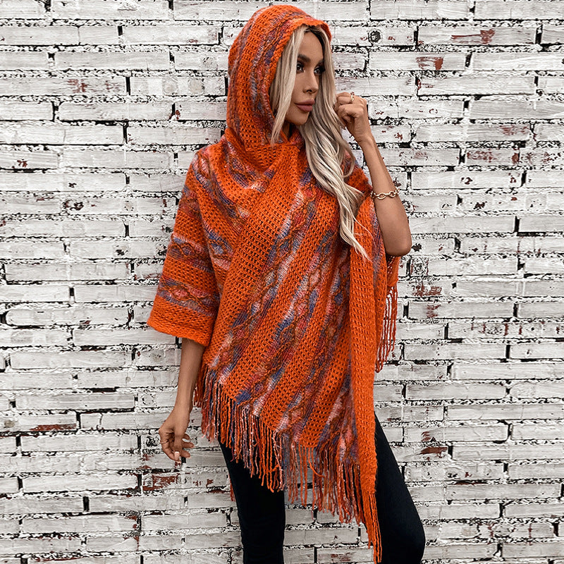 Damen Strickponcho mit Kapuze und fransigem Design
