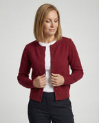 Damen kurz geschnittener Feinstrickcardigan mit sichtbarer Knopfreihe geripptem Saum und legerer Schulterpartie R&B