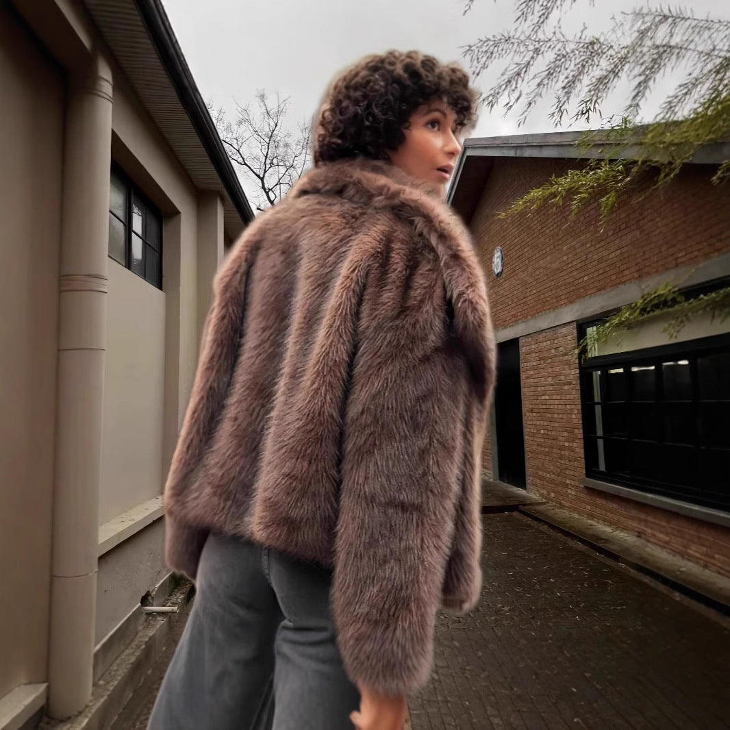 Damen Luxuriöse Kunstpelzjacke mit breitem Kragen R&B