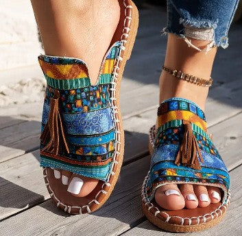 Damen Riemensandalen mit geflochtenem Muster und dekorativen Fransen R&B