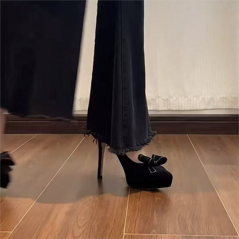 Damen elegante High Heel Plateau-Pumps mit Riemen und Schleifenapplikation R&B