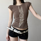 Damen trendiges Kurzarm-Shirt mit auffälligem Schriftzug R&B