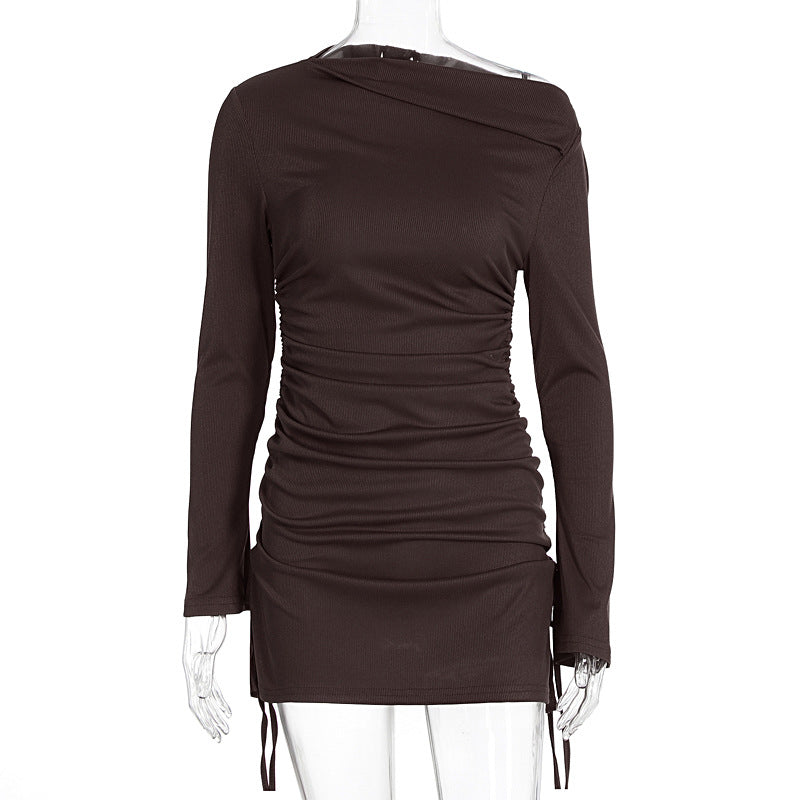 Damen Elegantes figurbetontes Kleid mit asymmetrischem Ausschnitt und Raffungen R&B