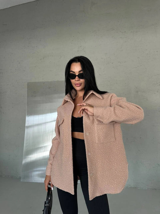 Damen Fluffy Overshirt im Lagenlook mit praktischen Taschen und dezentem Knopfverschluss R&B
