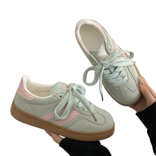 Damen Sportliche Sneakers mit reflektierenden Elementen und atmungsaktiver Oberflächenstruktur R&B