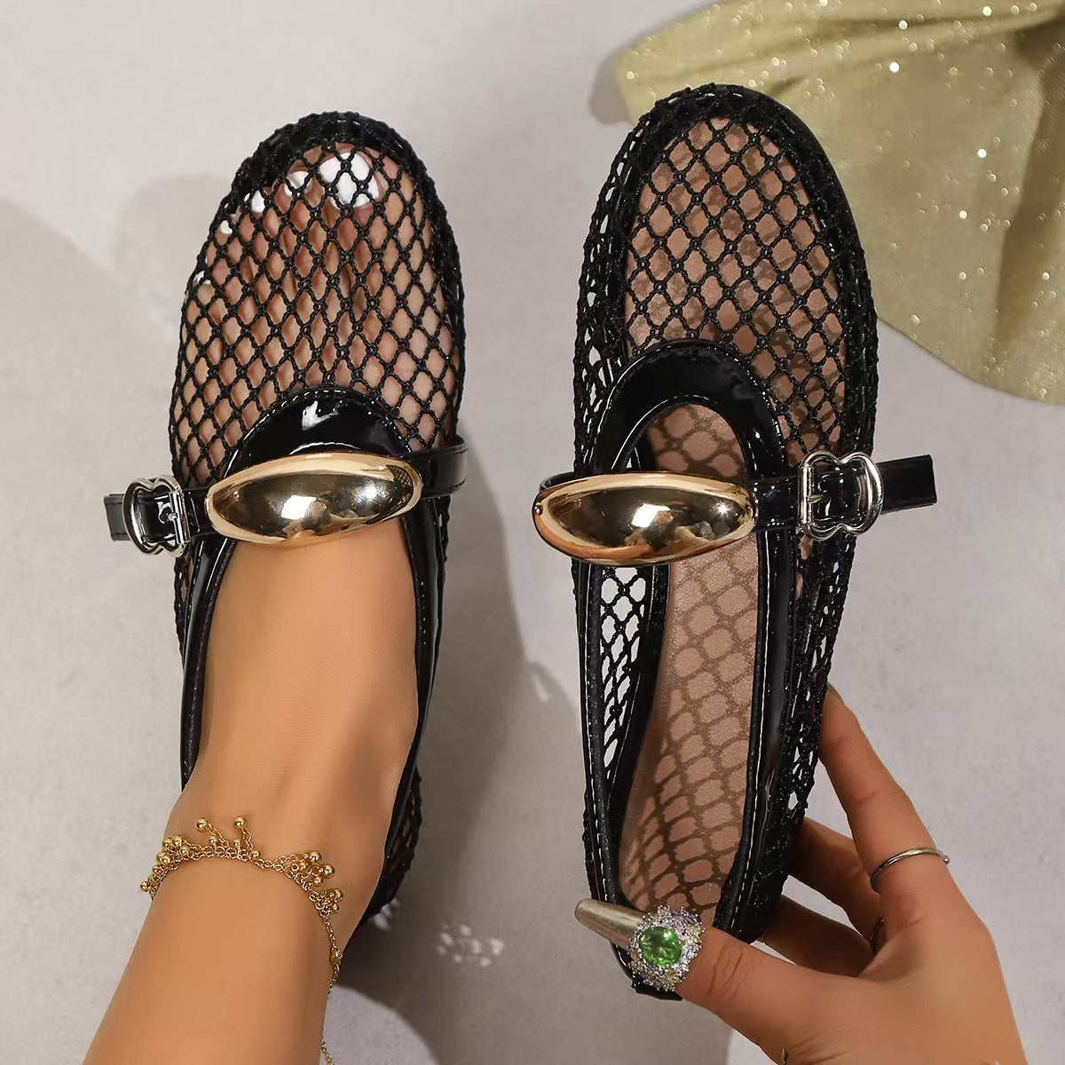 Damen Netzhigh Heels mit glänzendem Verschluss und eleganter Silhouette R&B