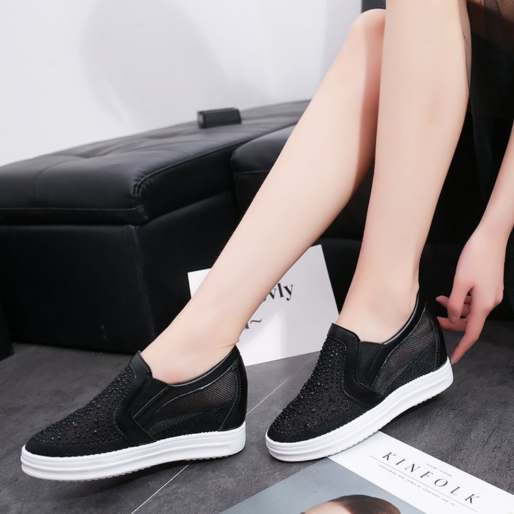 Damen Sneaker mit funkelnden Strassdetails und atmungsaktivem Obermaterial R&B