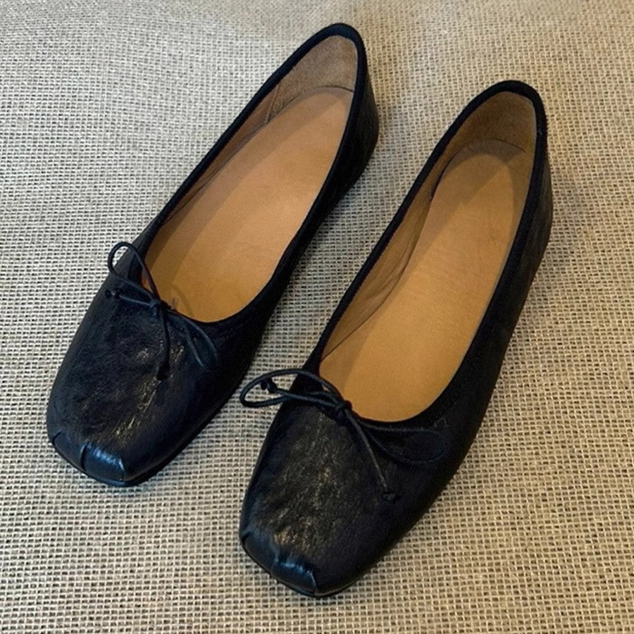 Damen Ballerinas mit einzigartigem Zehenabschluss und verstellbarem Riemen
