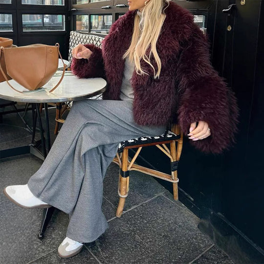 Damen Kunstpelzjacke im modischen Oversized-Schnitt R&B