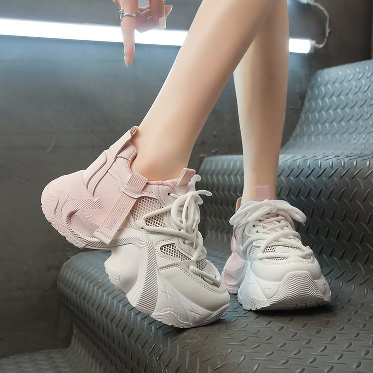 Damen Sportliche Sneakers mit atmungsaktivem Obermaterial und innovativer Dämpfung R&B