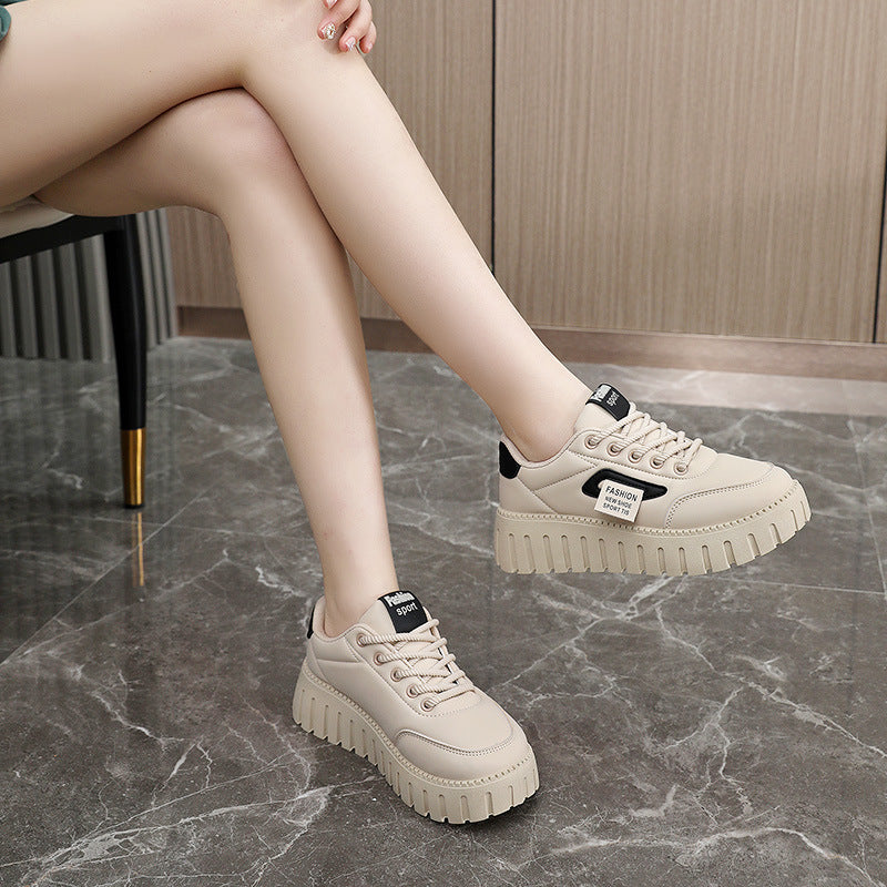 Damen sportliche Plateau-Sneaker mit atmungsaktivem Obermaterial und rutschfester Sohle R&B