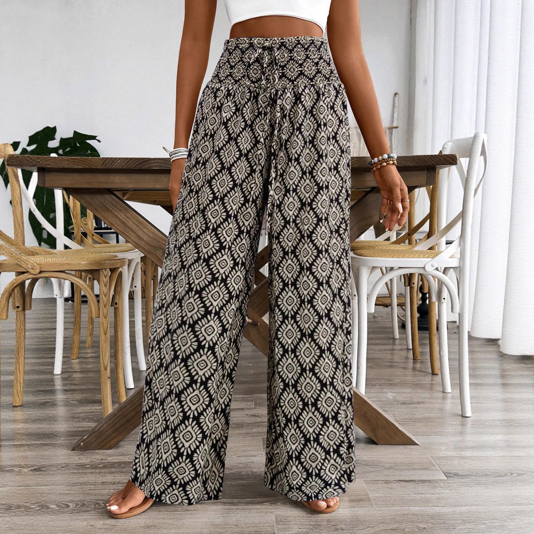 Damen Weitgeschnittene Palazzohose mit elastischem Bund und verspieltem Muster R&B