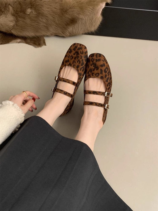 Damen Ballerinas mit stilvollen Riemchen und komfortabler Sohle R&B