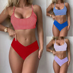 Damen Triangel-Bikini-Set mit modischem gestreiftem Oberteil und hochgeschnittenem Höschen R&B