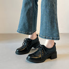 Damen Komfortable und elegante Schnürschuhe mit Blockabsatz