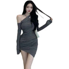 Damen Elegantes Minikleid mit asymmetrischem Ausschnitt und figurbetontem Raffungseffekt