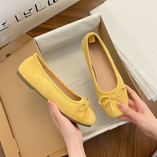 Damen flache Ballerinas mit glänzender Oberfläche und dekorativem Schleifenelement R&B