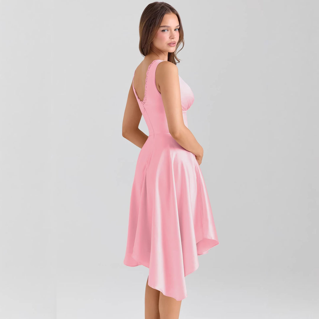 Damen Verspieltes Abendkleid mit asymmetrischem Saum und zarten Knopfdetails R&B