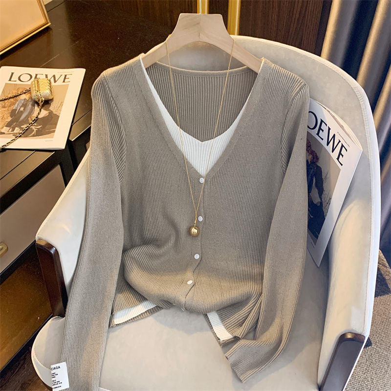 Damen lässige Strickjacke mit feiner Rippstruktur und tiefem V-Ausschnitt R&B