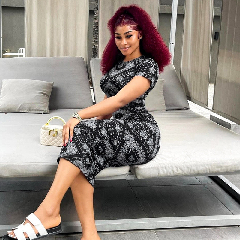 Damen figurbetontes Maxikleid mit raffiniertem Muster R&B