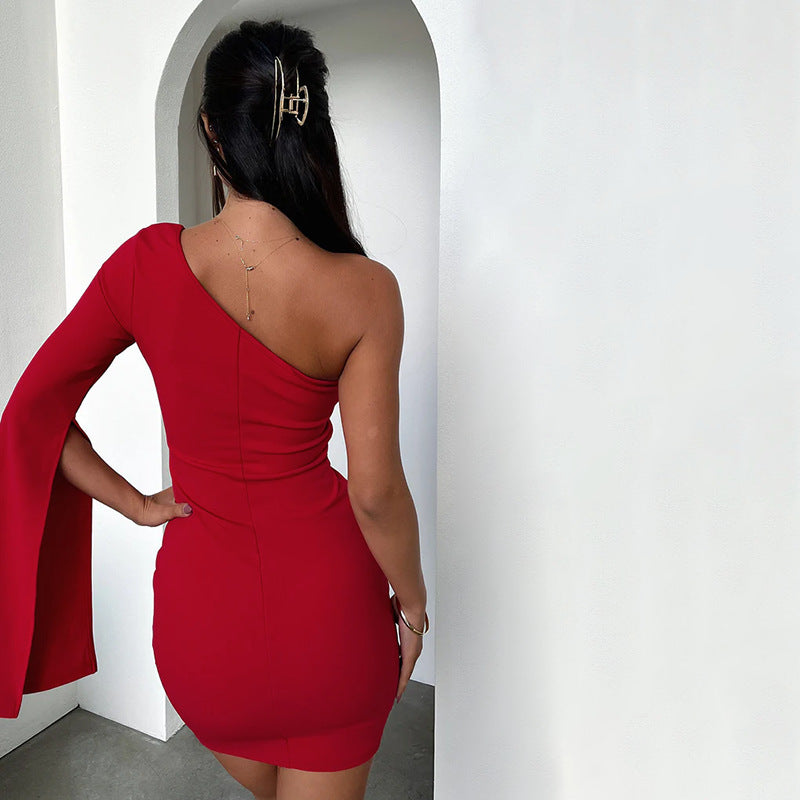 Damen asymmetrisches Minikleid mit weitem Arm R&B