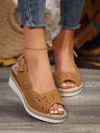 Damen Hochhackige Sandalen mit atmungsaktiven Cut-Outs R&B