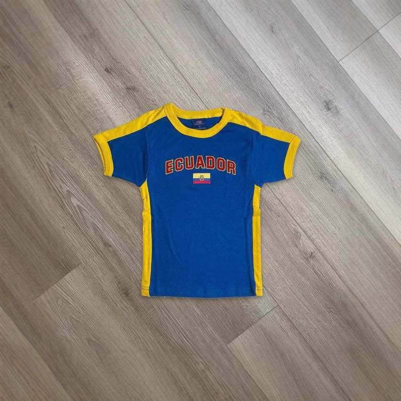 Damen T-Shirt mit kulturellem Schriftzug und Flaggenmotiv R&B