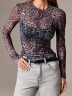 Damen nan feines Netzshirt mit Allover-Tiermuster, tailliertem Schnitt und Rundhalsausschnitt R&B