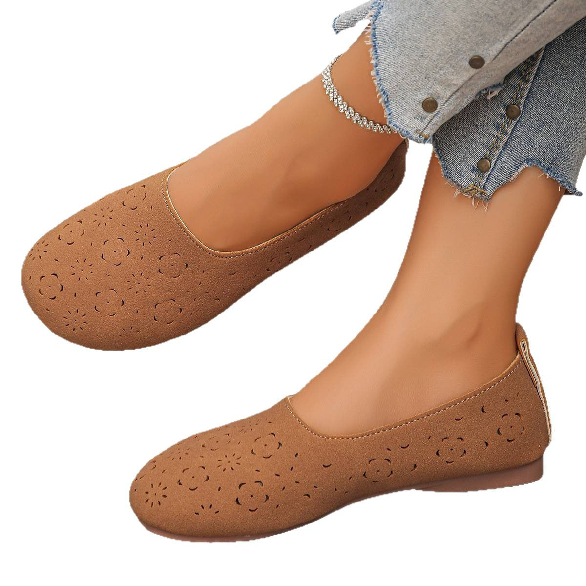 Damen bequeme Slipper mit luftiger Blumenperforation R&B