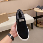 Damen Slip-On Sneakers mit bequemer Fütterung und modischem Detail R&B