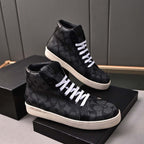 Damen Sportliche High-Top Sneakers mit modischem Oberflächendesign R&B