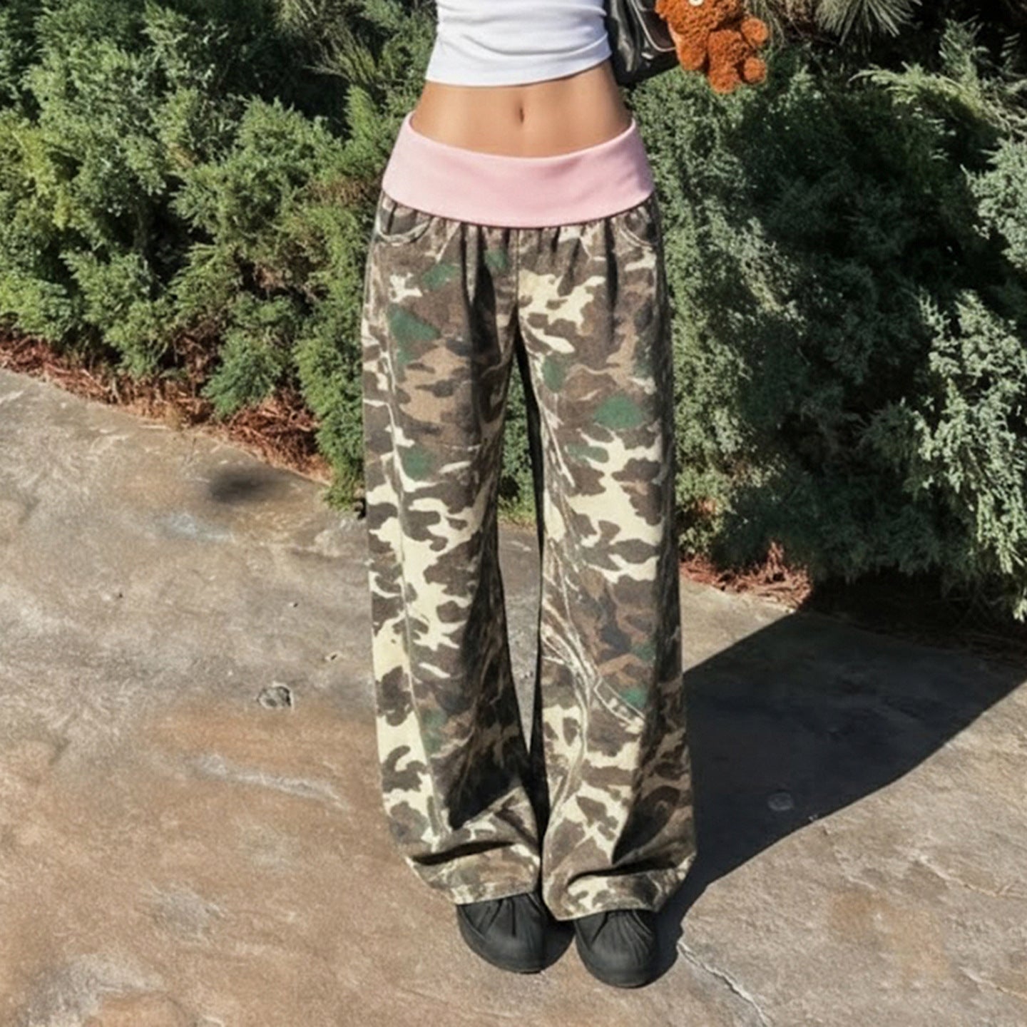 Damen bequeme Cargohose mit elastischem Bund und Camouflage-Muster R&B