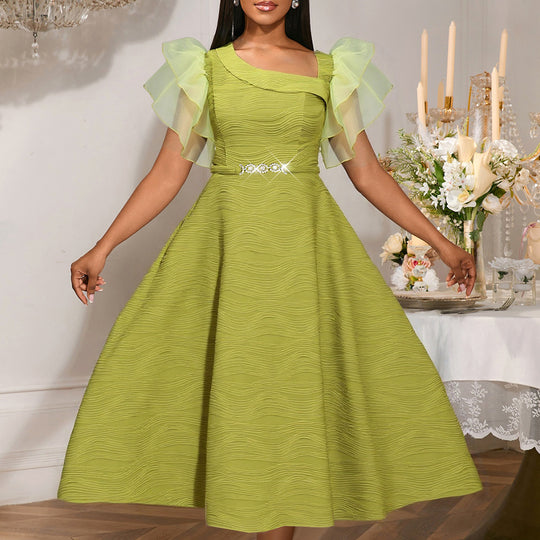 Damen Elegantes Abendkleid mit schimmernden Rüschendetails R&B