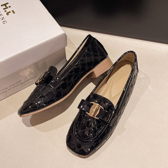 Damen Elegante Mokassins mit edlem Metallic-Beschlag R&B