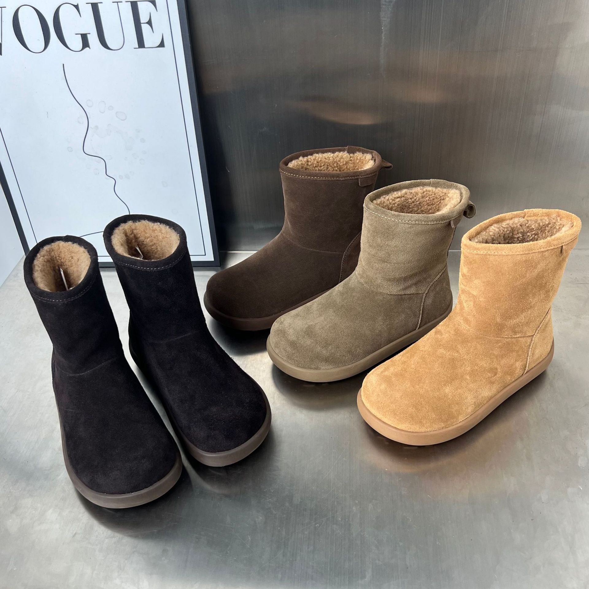 Damen Fleecegefütterte Winterstiefel aus weichem Wildleder R&B