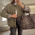 Damen gesteppte Leichtjacke mit trendigen Animal-Print-Ärmeln R&B