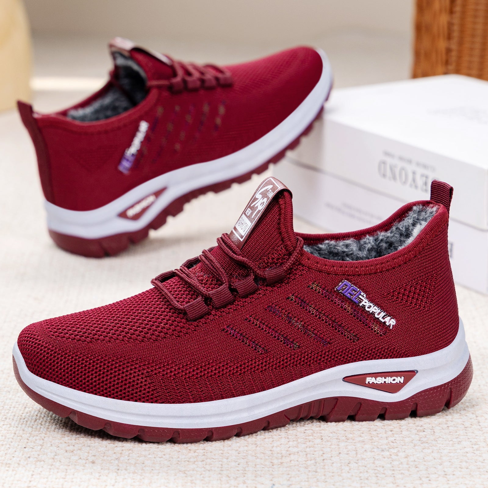 Damen Bequeme und isolierte Sportschuhe R&B