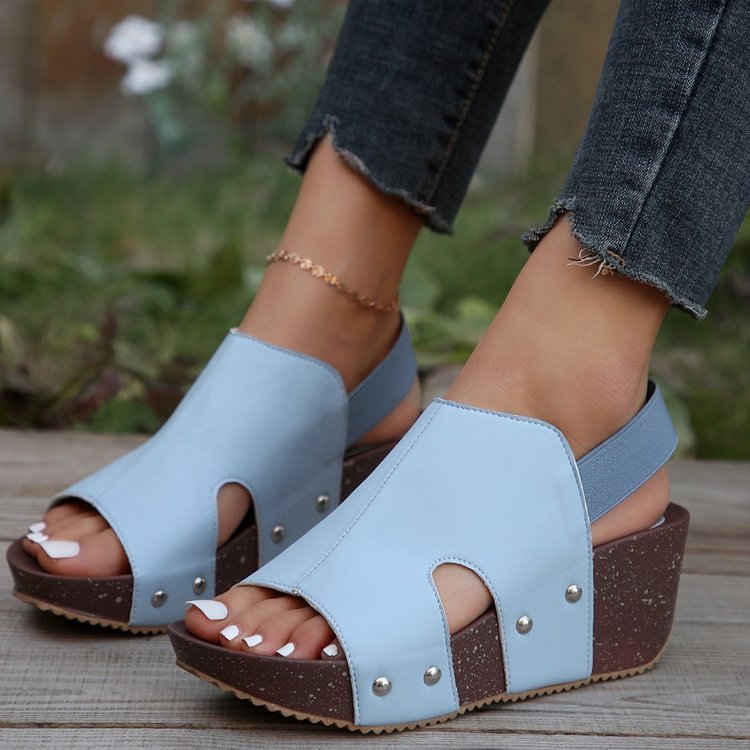 Damen bequeme Wedge-Sandalen mit modischem Cut-Out-Design und dekorativen Akzenten R&B