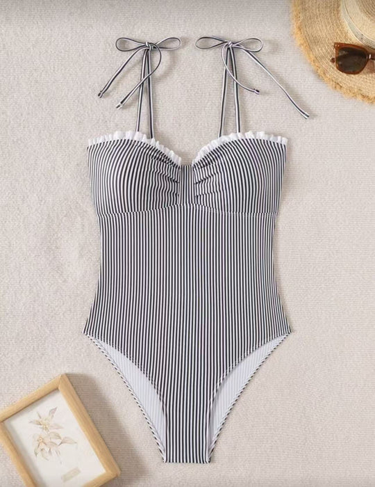 Damen Einteiliges Badeoutfit mit eleganten Raffungen R&B
